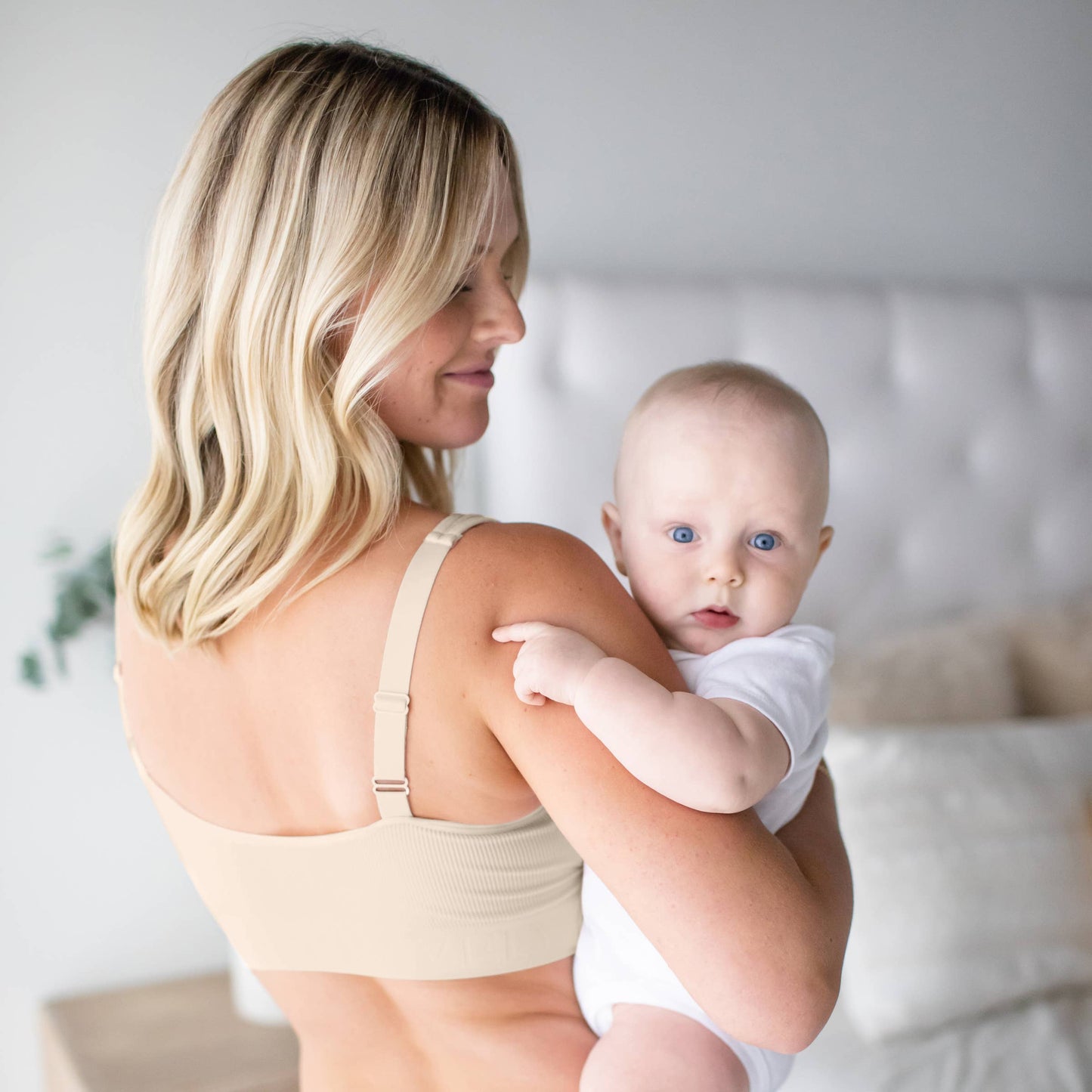 Sublime® Adjustable Crossover Nursing & Lounge Bra - Soft Pink