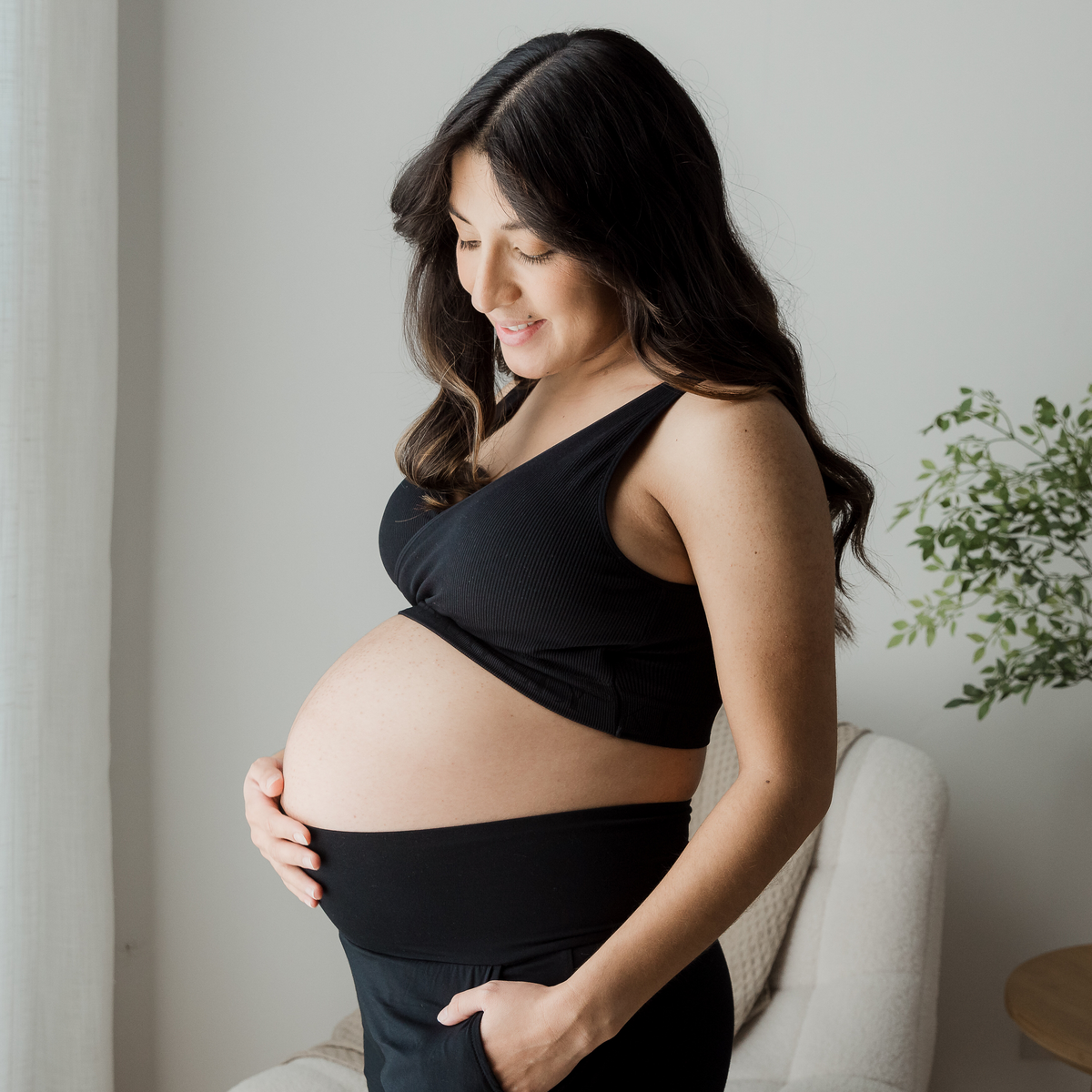 Sublime® Adjustable Crossover Nursing & Lounge Bra - Black