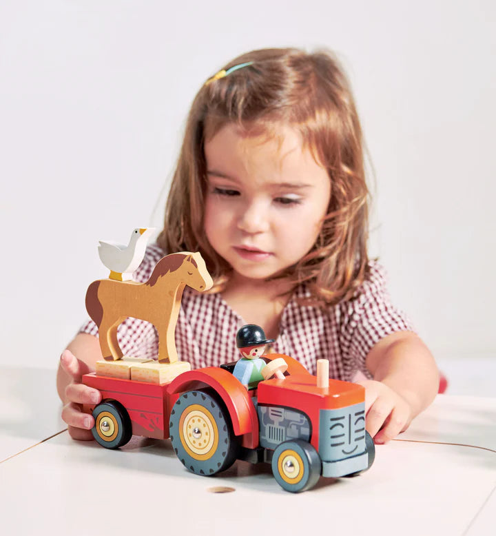 Farmyard Tractor Set