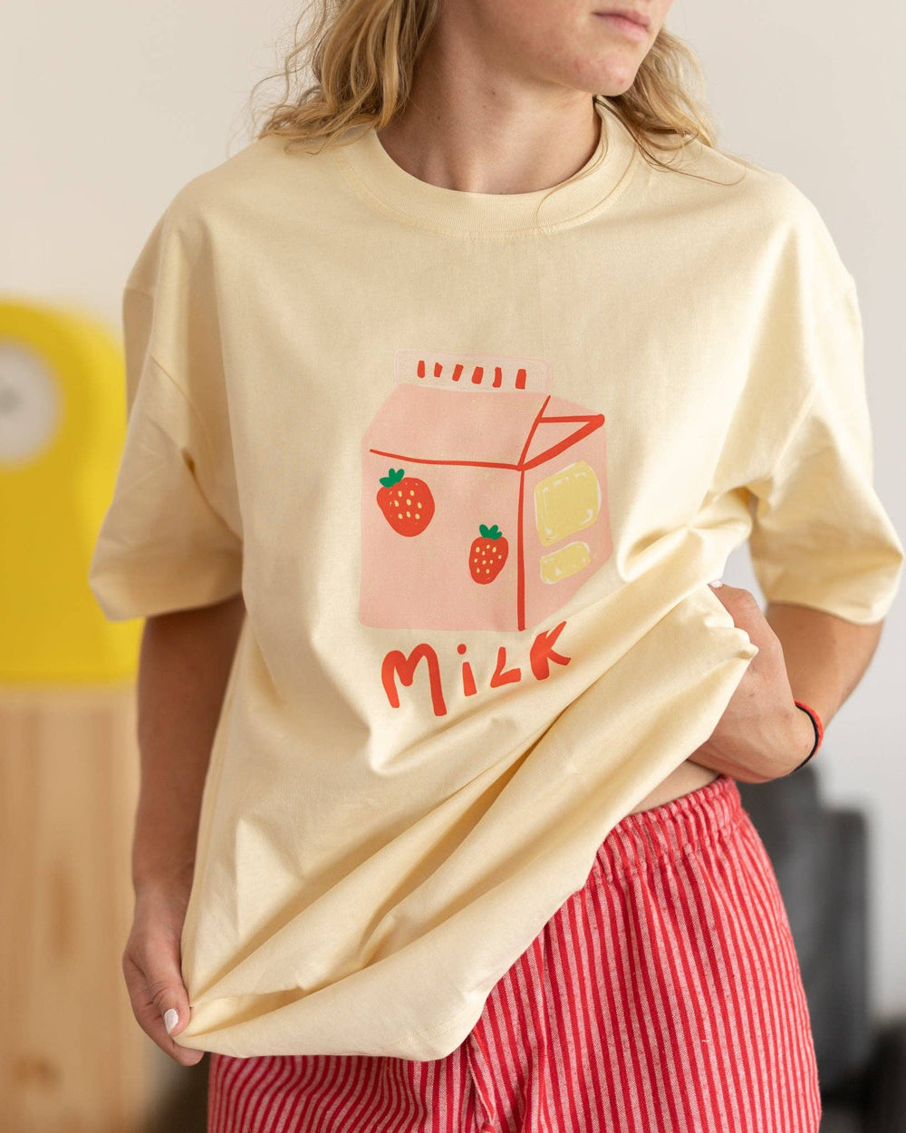 Strawberry Milk Tee - Banana cream