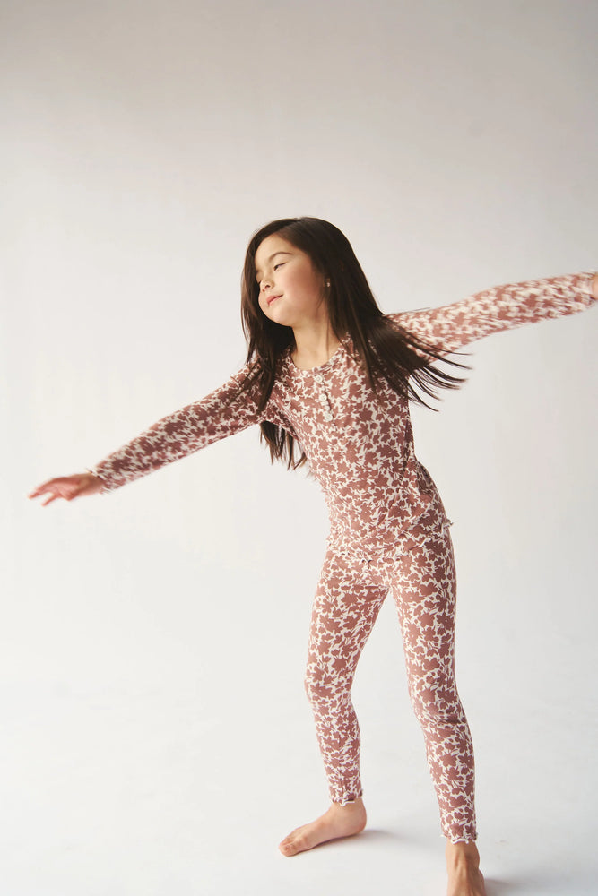 
                  
                    Classic Set with Lettuce Hem - Meadow
                  
                