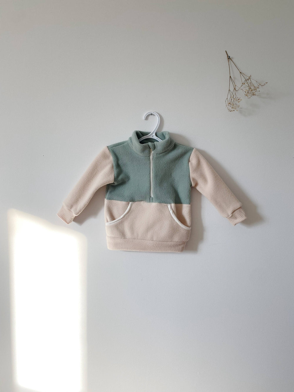 Polar Fleece - Ivory & Sage