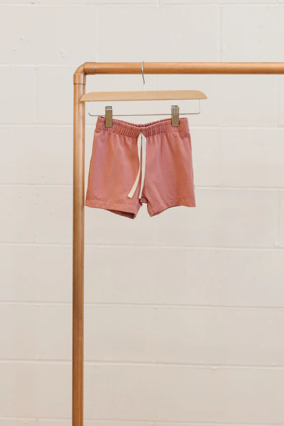 Basic Shorts - Guava