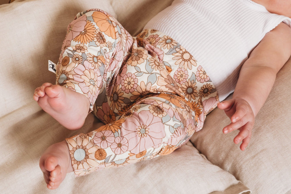 Spasilk Baby Girls Cotton Pull on Footie Pants Leggings with Feet, Pack of  3, Pink & Navy - Walmart.com